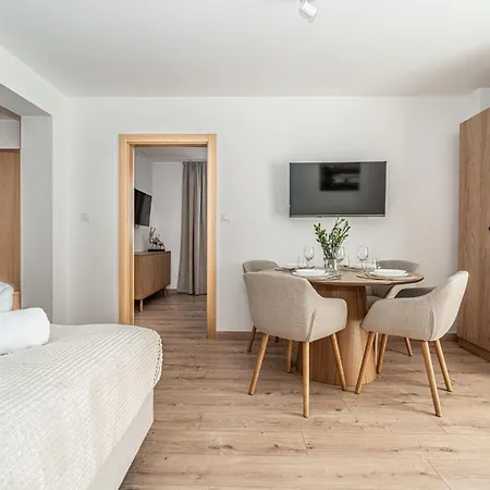 Mountain - Plac Zabaw - Dmuchaniec - Plac Zabaw - Wypozyczalnia Rowerow Elektrycznych E-bike Apartmán *