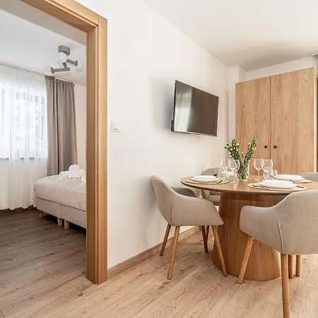 Mountain - Wypozyczalnia Rowerow Elektrycznych E-bike Apartment