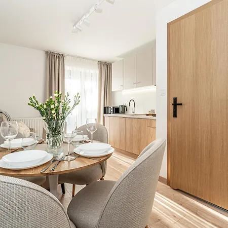 Mountain - Wypozyczalnia - Bus Appartement *