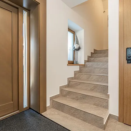 Mountain - Plac Zabaw - Dmuchaniec - Plac Zabaw - Wypozyczalnia Rowerow Elektrycznych E-bike Apartmán *