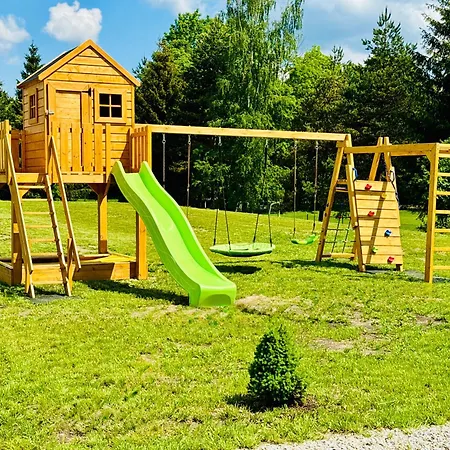 Mountain - Plac Zabaw - Dmuchaniec - Plac Zabaw - Wypozyczalnia Rowerow Elektrycznych E-bike Apartmán